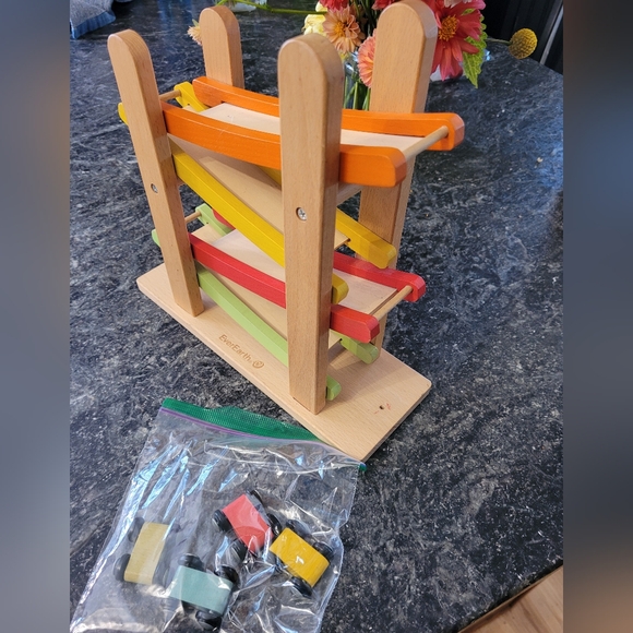 Everearth Car Ramp - Picture 2 of 2